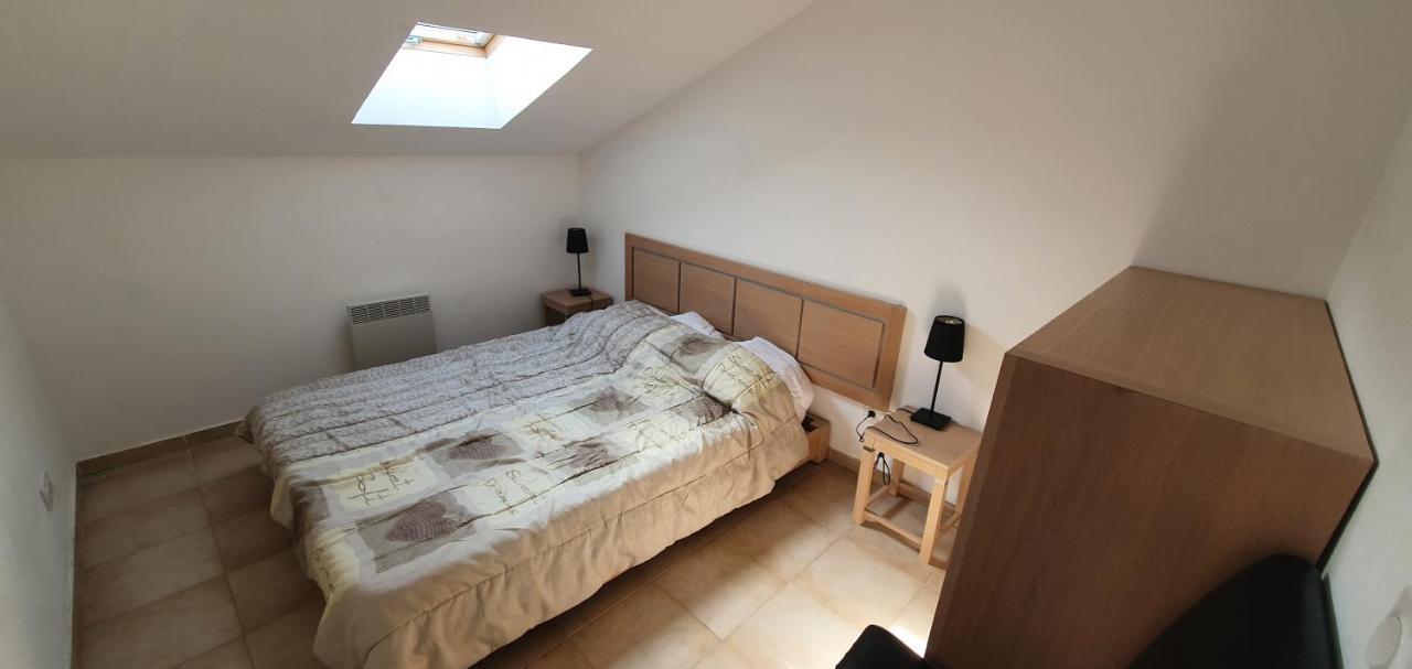 Apartamento Chez Twin&Twin Santa-Maria-Poggio  Exterior foto