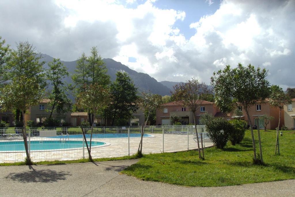 Apartamento Chez Twin&Twin Santa-Maria-Poggio  Exterior foto